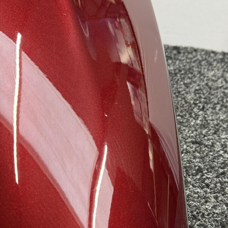 Indian Scout Bobber / Rogue Fuel Tank In maroon crimson